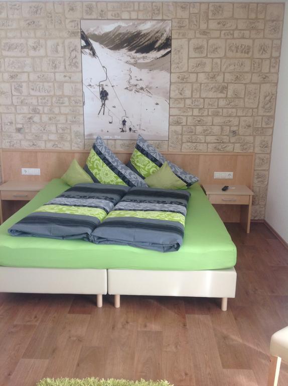 Fabienne Apartment กัลเทือร์ ภายนอก รูปภาพ